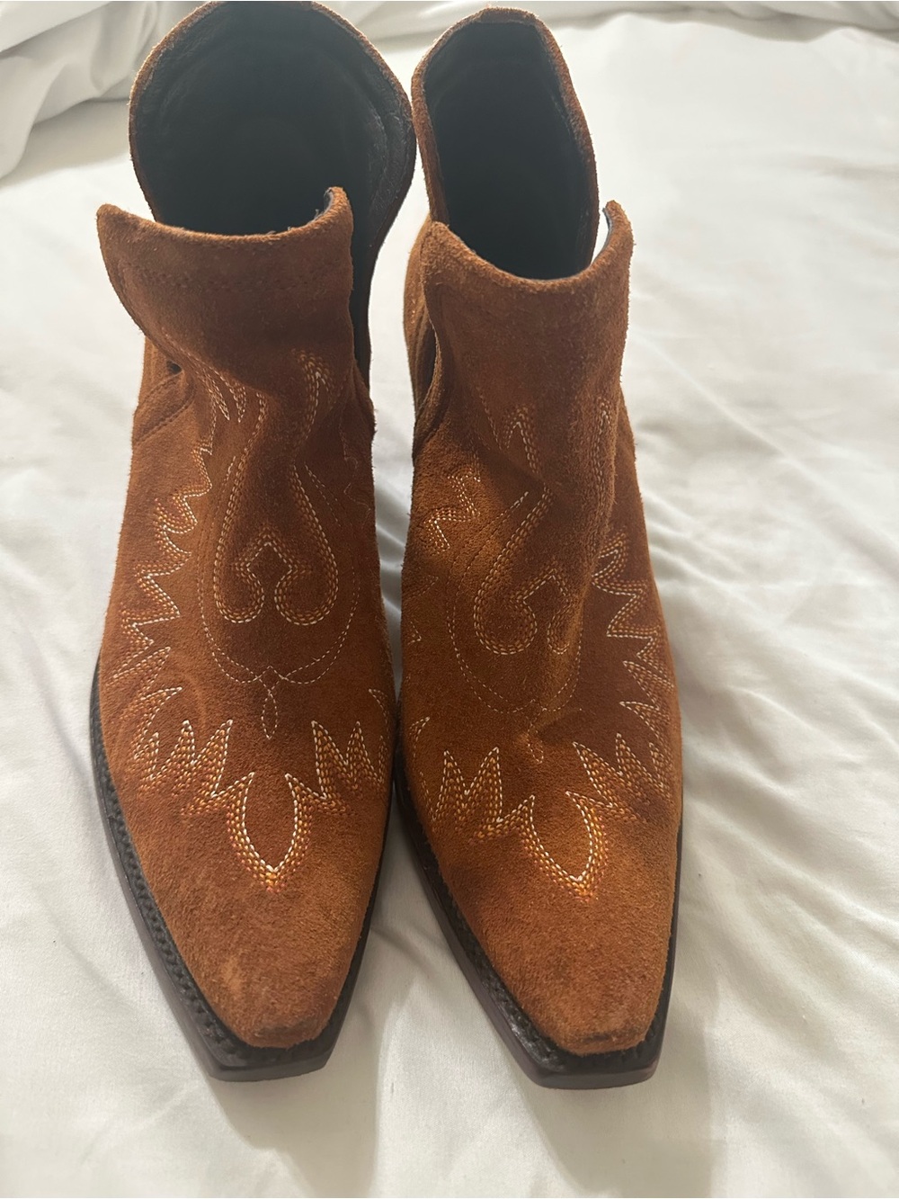 Ariat Chestnut Suede Western Ankle Boots